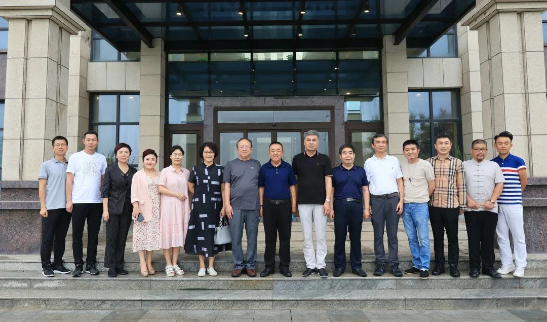 省政協(xié)考察團(tuán)蒞臨基泰·上松苑調(diào)研指導(dǎo)